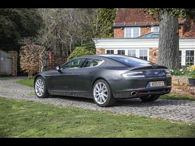 Aston Martin+Rapide